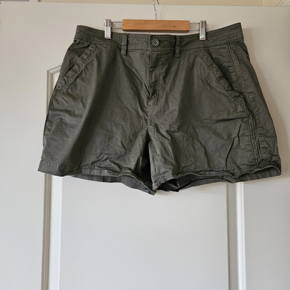 Eddie Bauer Cotton Shorts